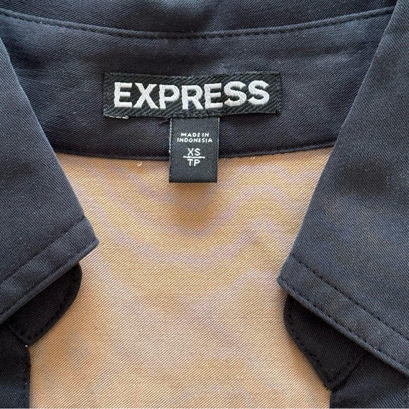 Express Button Down Shirt Camel with Black Size XS - Picture 3 of 3